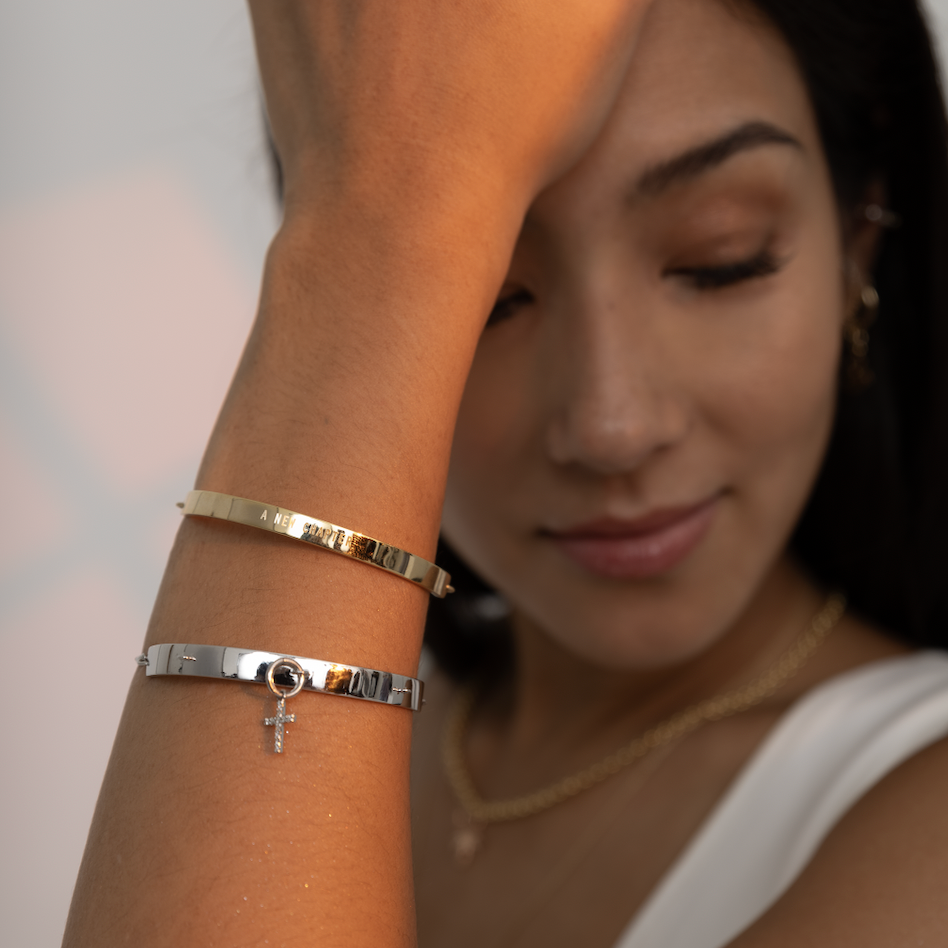 Hook Bangle